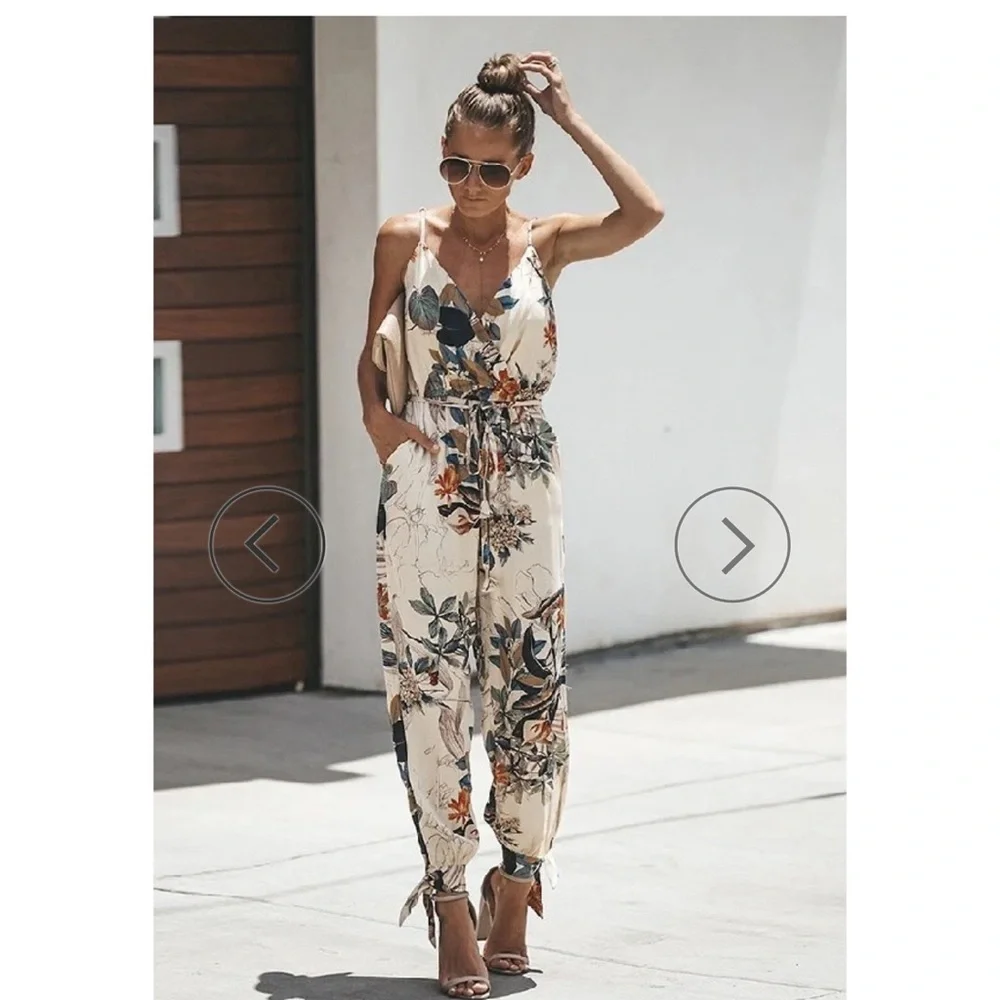 NWT Floral Print Jumpsuit - Picture 2 of 6